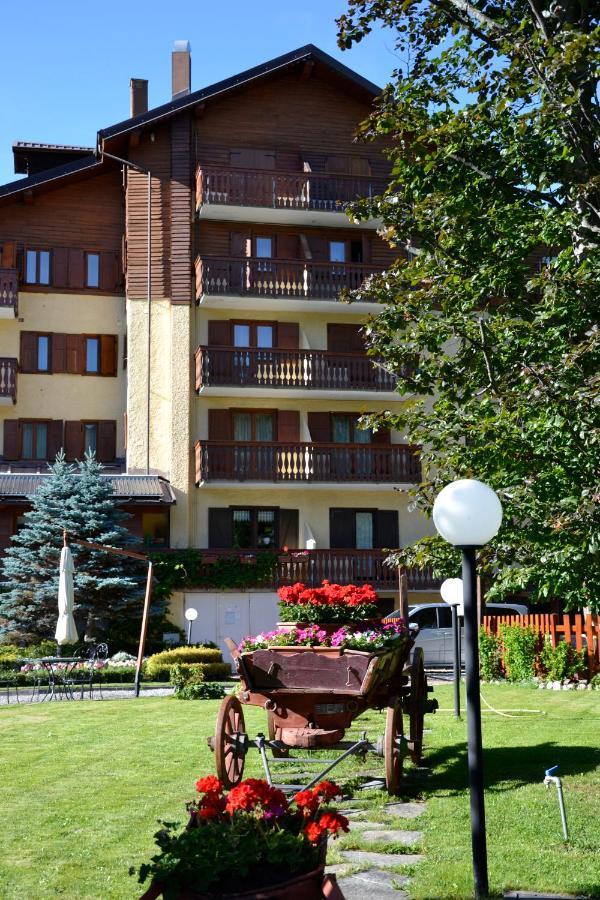 Hotel Bucaneve 3*