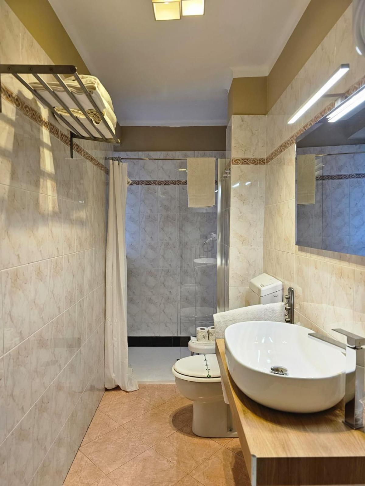 Hotel Bucaneve 3*